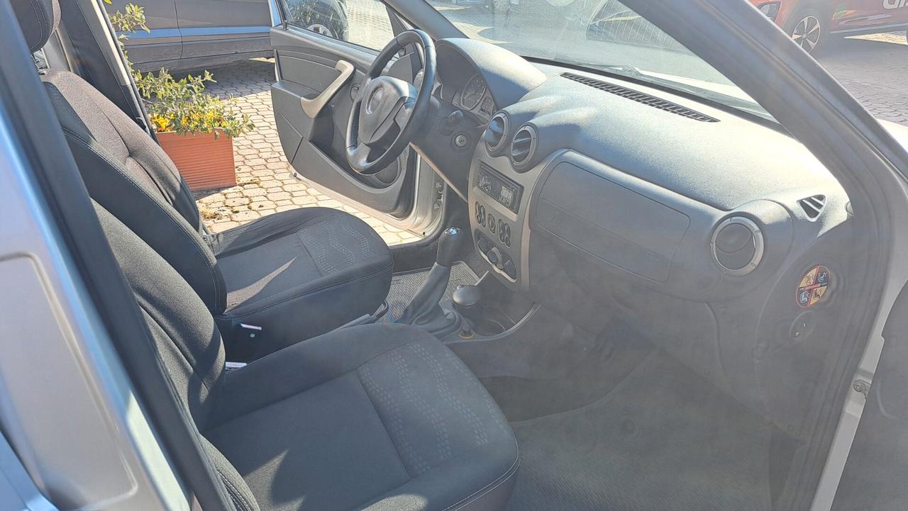 Dacia Sandero 1.2 16V Lauréate OK NEO PATENTATI