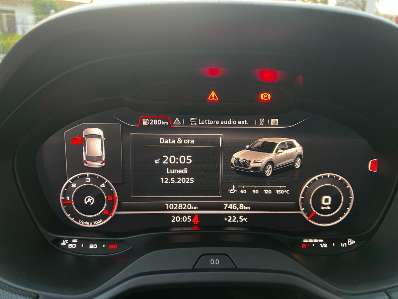 Audi Q2 30 TDI 2 X S LINE-TOTAL BLACK- 2019-FULL