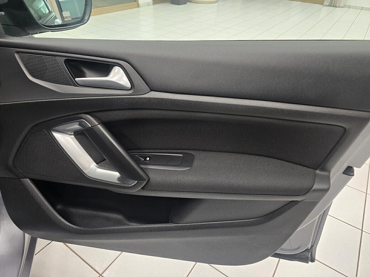 Peugeot 308 BlueHDi 130 S&S SW Bus. 2018