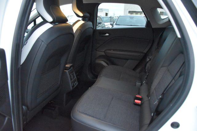 RENAULT Captur Mild Hybrid 140 CV Intens