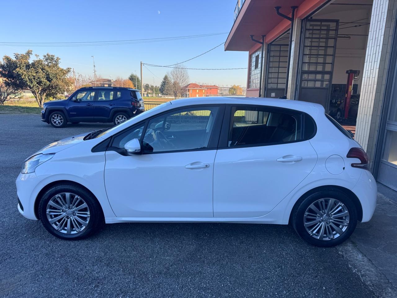 Peugeot 208 1.2 82 cv 5 porte Allure