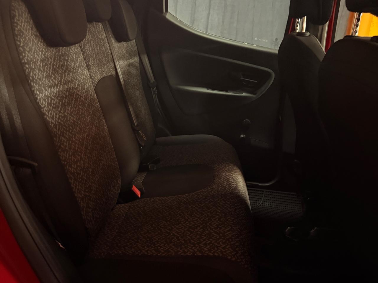SPETTACOLARE LANCIA YPSILON MILD- HYBRID UNICO PROPRIETARIO CON SOLI 31.663 KM