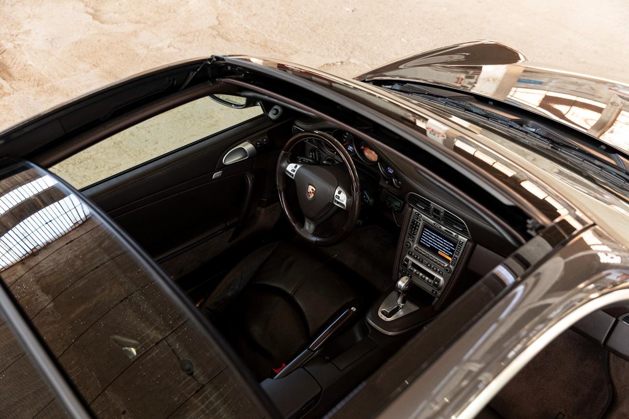 Porsche 911 Targa 4