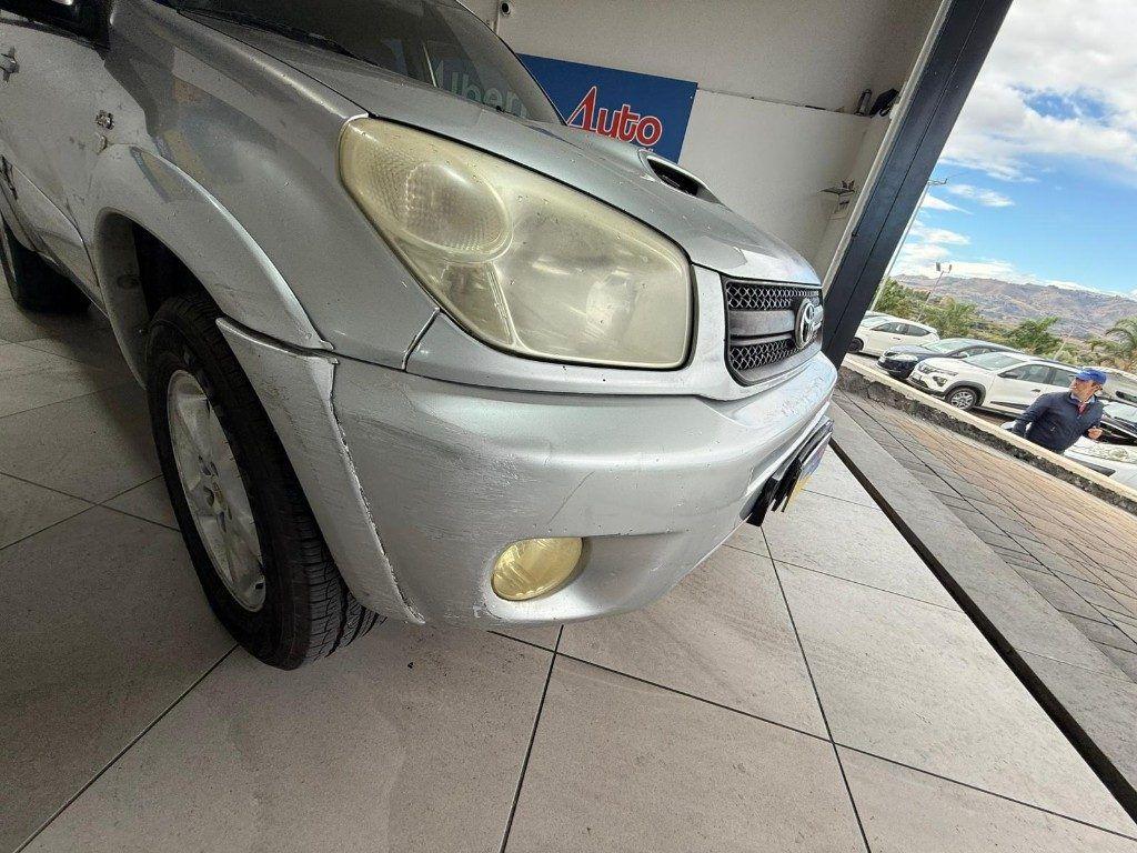 Toyota RAV 4 RAV4 2.0 Tdi D-4D cat 5 porte PROBLEMA POMPA GASOL