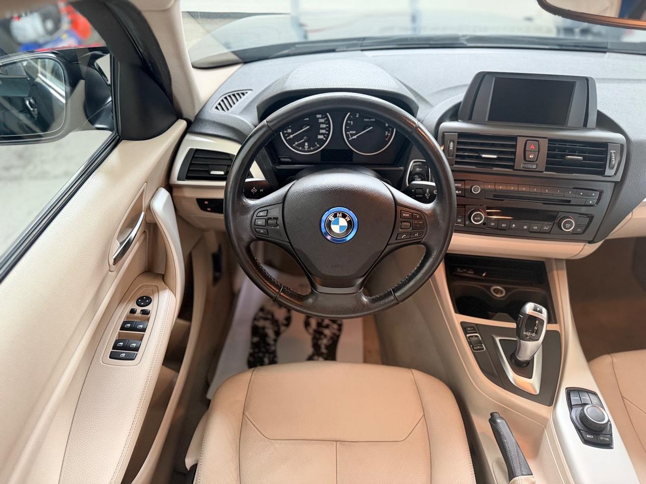 Bmw 118 118i 5p. Sport AUTOMATICO