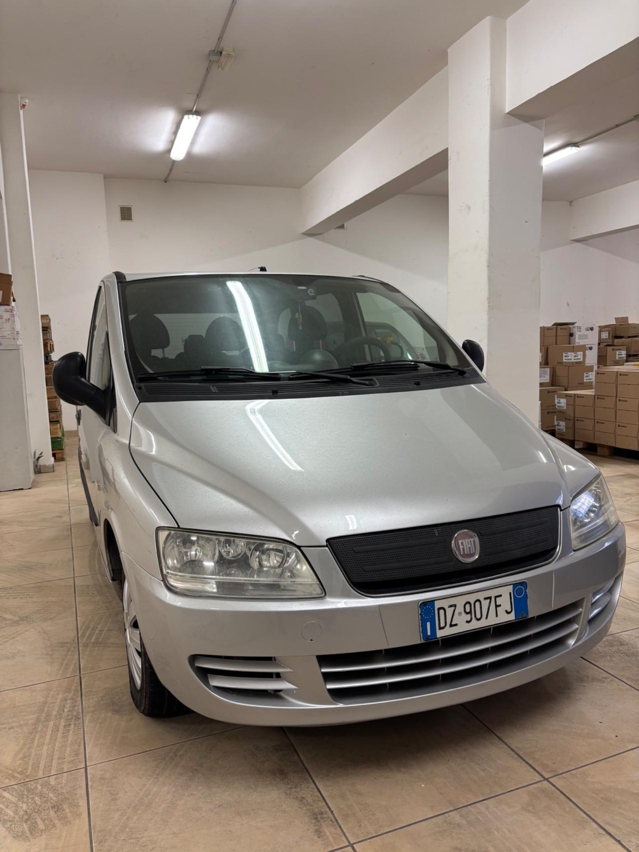 Fiat Multipla 1.9 MJT Active