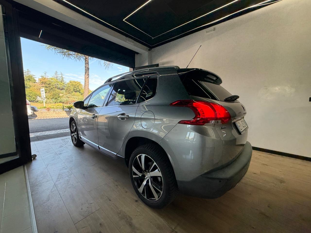 Peugeot 2008 BlueHDi 120 S&S Black Matt