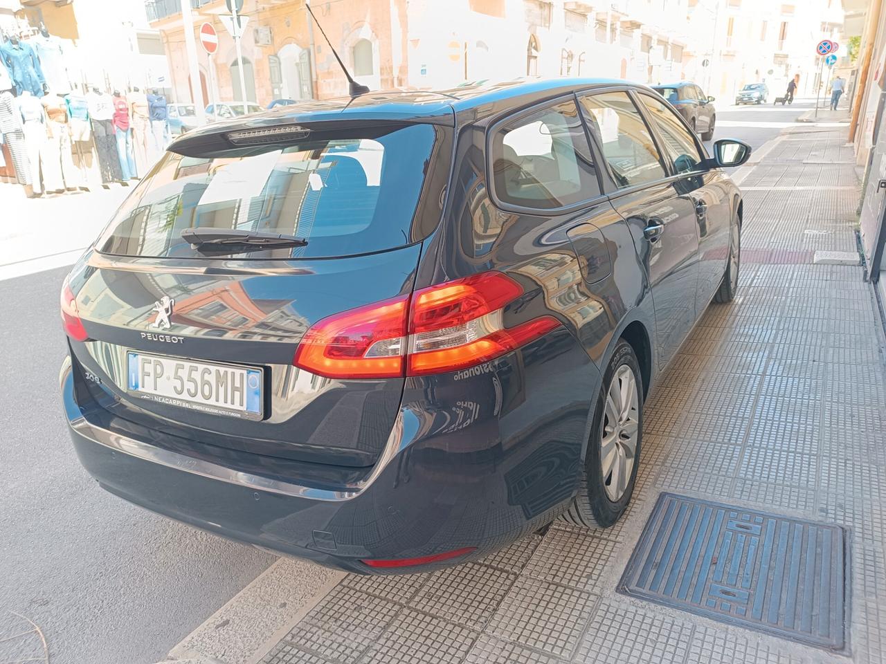 Peugeot 308 1600 BlueHDi 100 CV SW Business NAVI