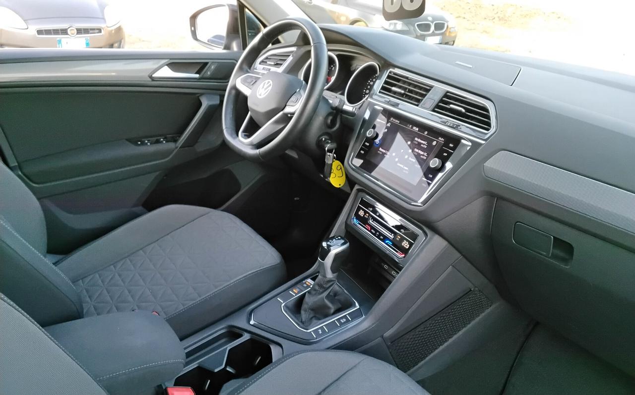 Volkswagen Tiguan 2.0 TDI 150 CV SCR DSG Elegance