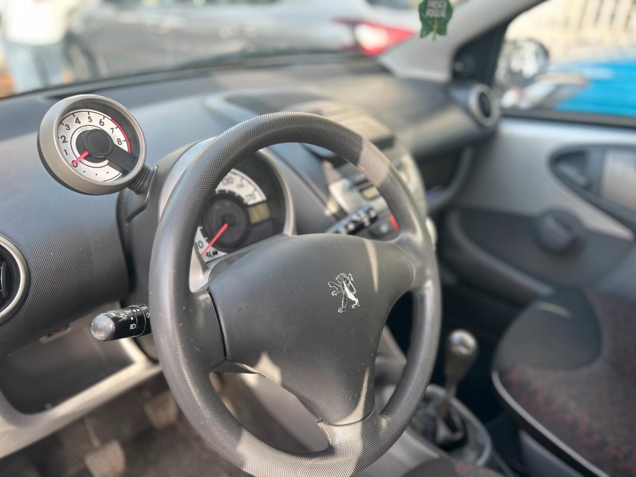 Peugeot 107 1.0 68CV 5p. Allure