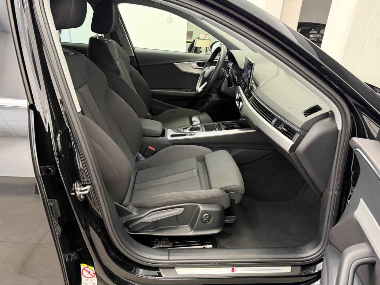 Audi A4 Avant 40 TDI S tronic line edition