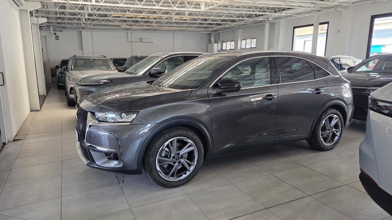 DS Automobiles 7 Ibrida Plug-in