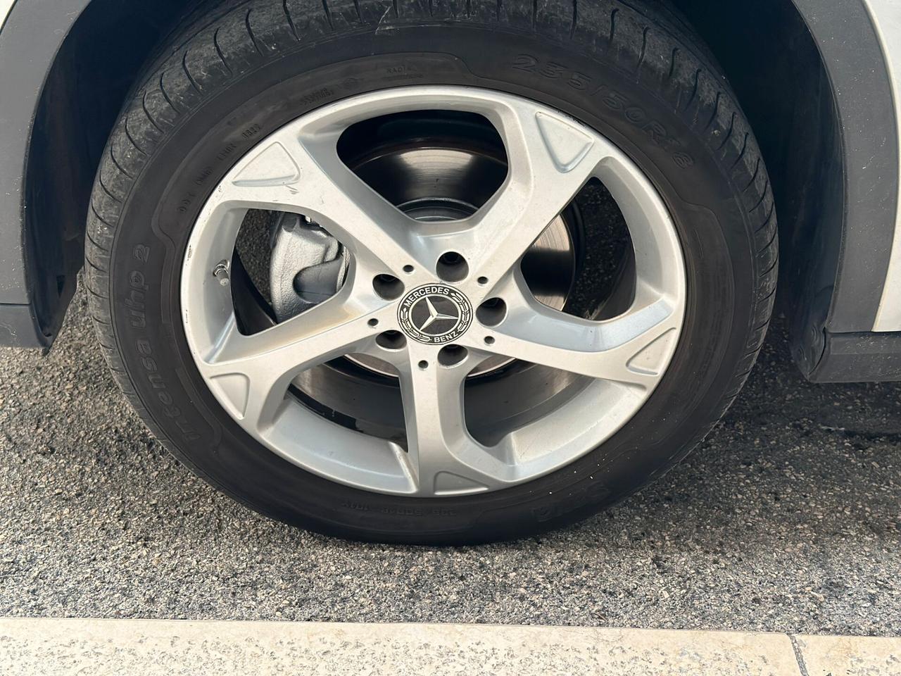 Mercedes-benz GLA 200 d Automatic Premium