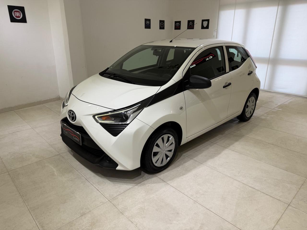 TOYOTA AYGO CONNECT 1.0 VVT-I 72 CV 5 PORTE X-COOL