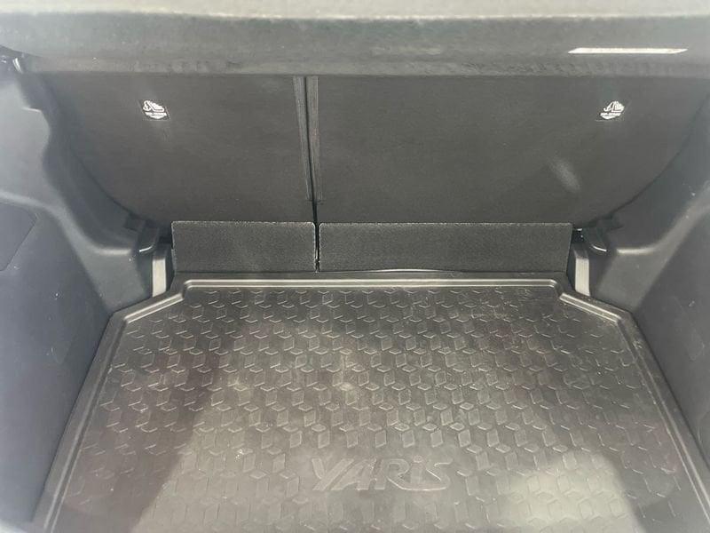 Toyota Yaris Yaris 1.5h Trend