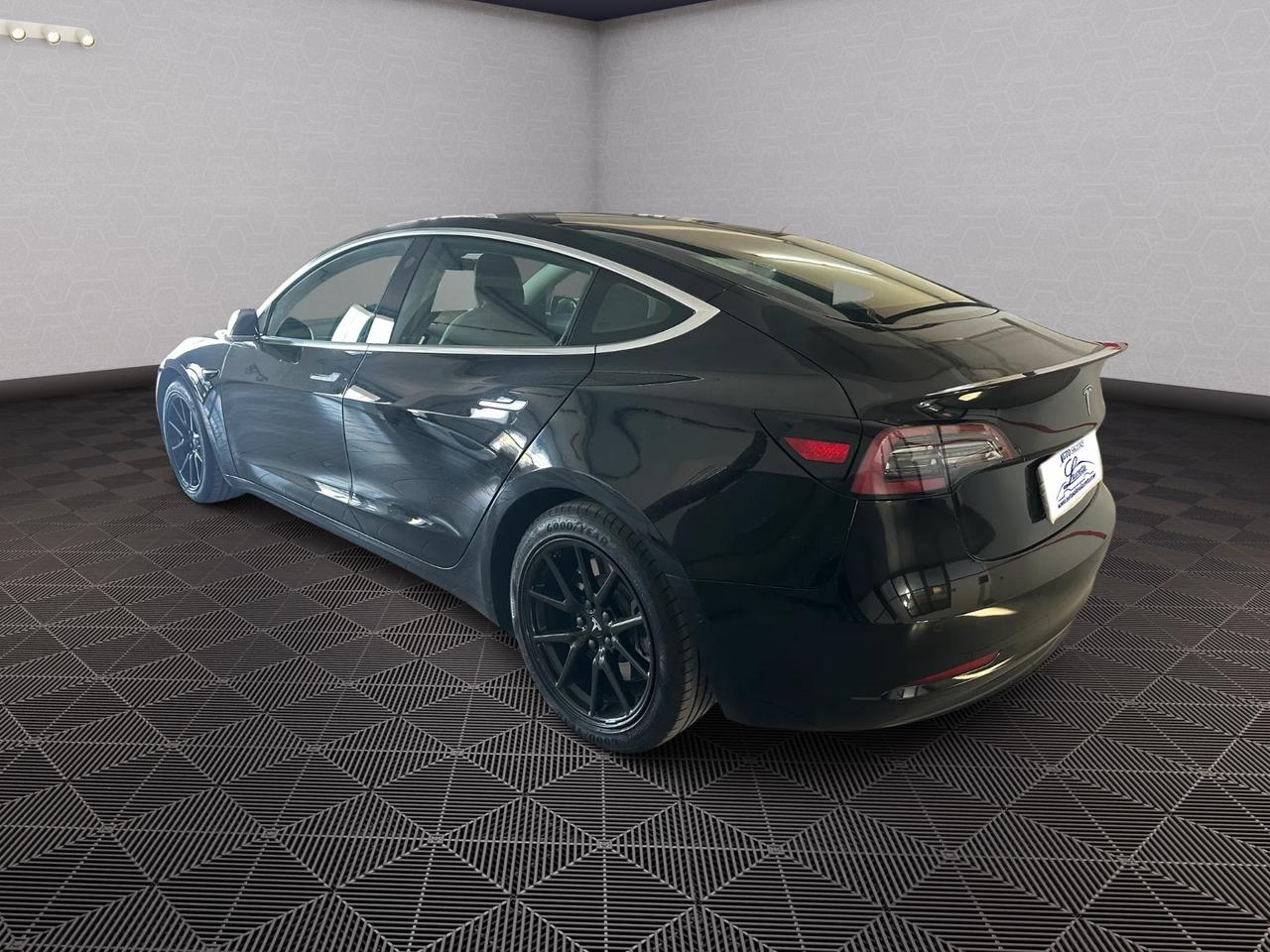 Tesla Model 3 Long Range Dual Motor AWD