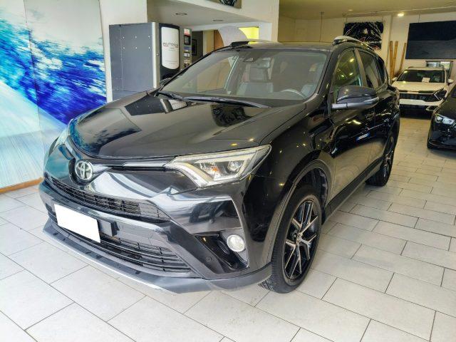 TOYOTA RAV 4 2.0 D-4D 143 Cv Lounge Pelle Navi Unico Propr.
