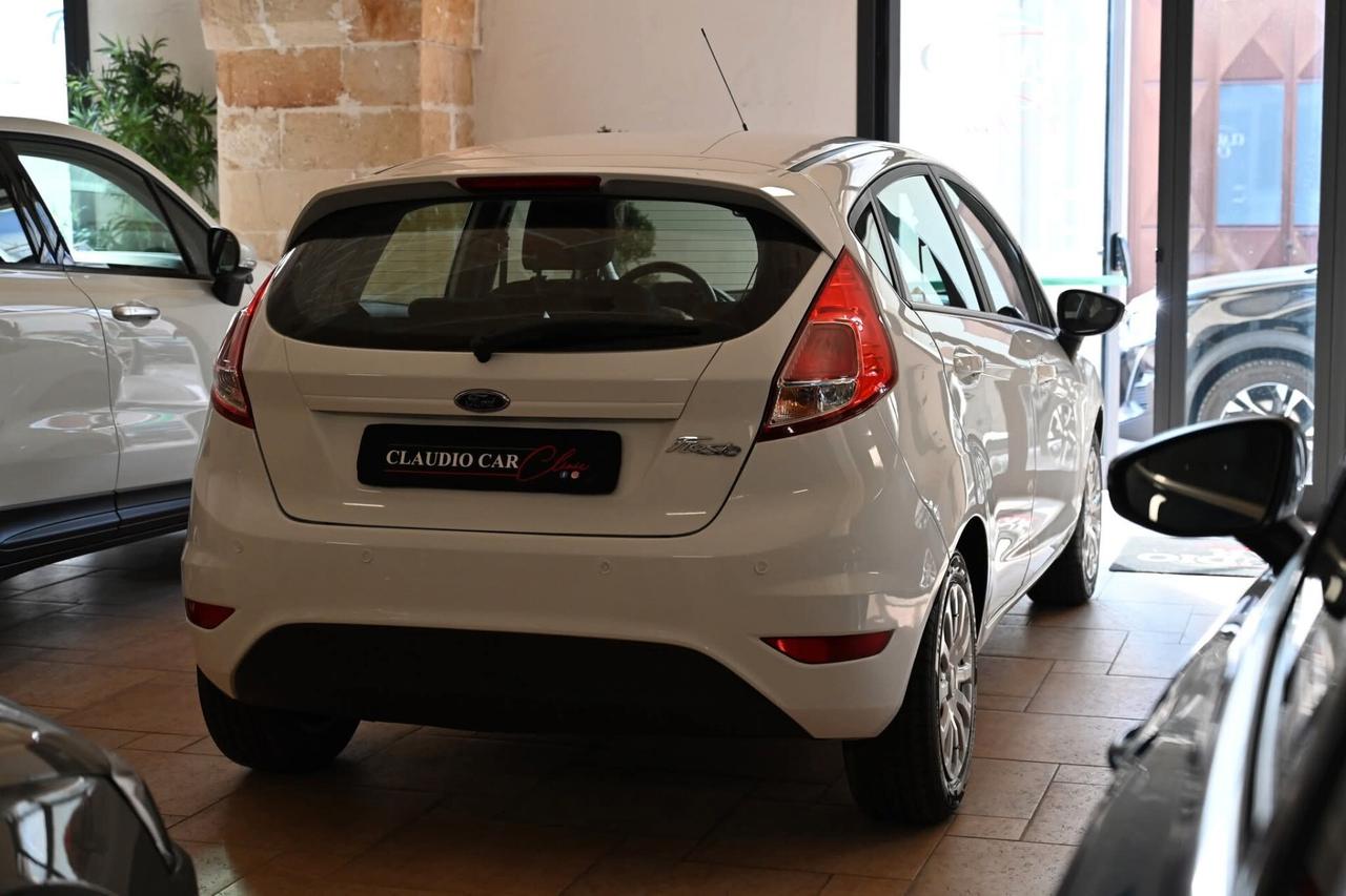 Ford Fiesta 1.5 TDCi 75CV 5 porte Business