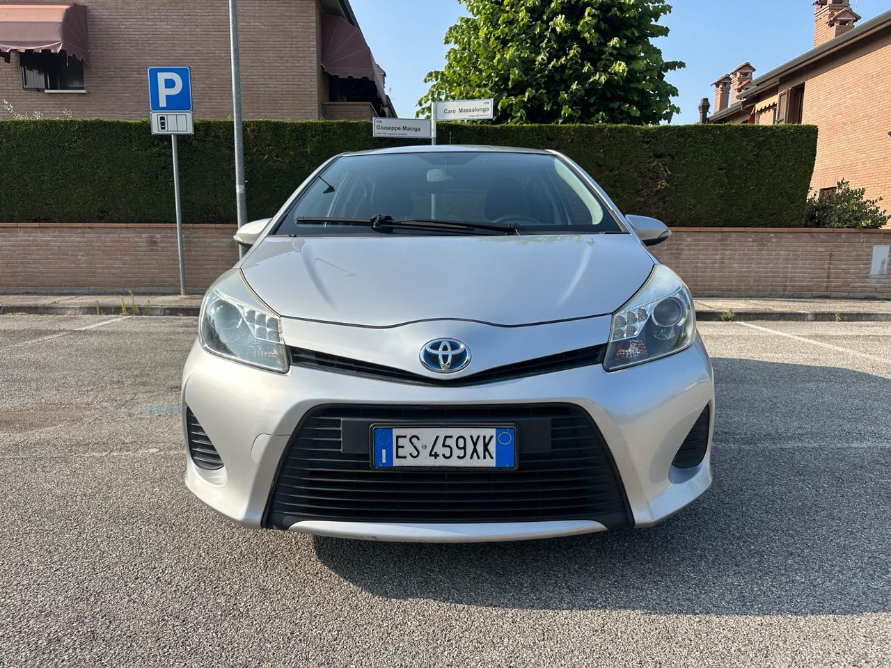Toyota Yaris 1.5 Hybrid 5 porte Possibile Permuta e Finanziamento