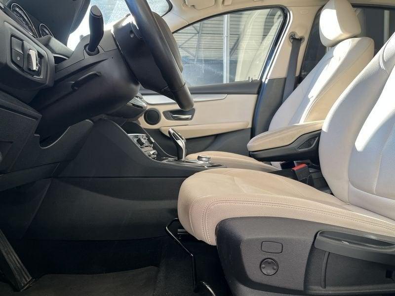 BMW Serie 2 Active Tourer 218d xDrive Active Tourer Advantage aut.