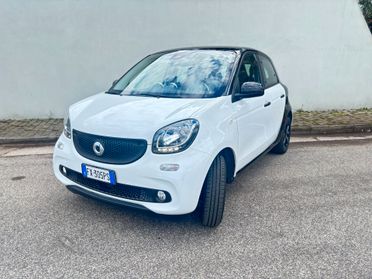 Smart ForFour 70 1.0 Brabus Syle