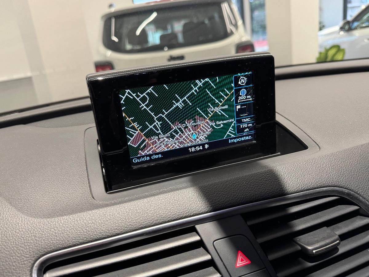 AUDI Q3 2.0 TDI 150 CV Sport Navi/Led