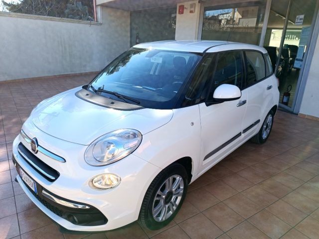 FIAT 500L 1.3 Multijet 95 CV Mirror