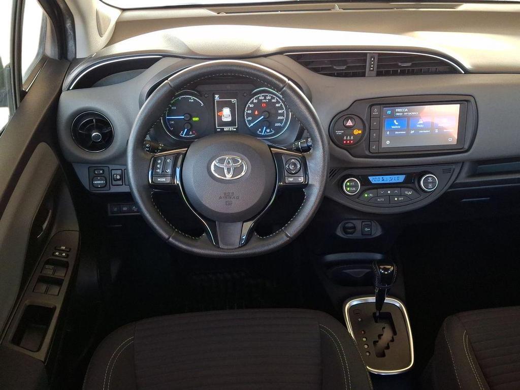 Toyota Yaris 5p 1.5 hybrid Active my18
