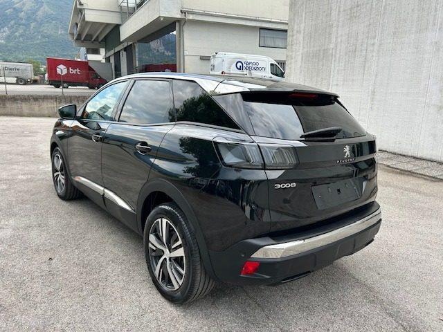 PEUGEOT 3008 PureTech Turbo 130 S&S Allure Pack