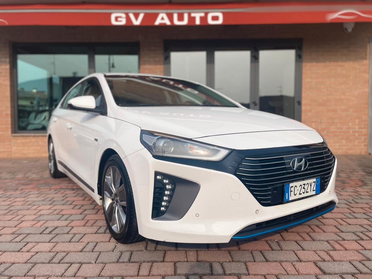 Hyundai Ioniq 1.6 Hybrid DCT Style