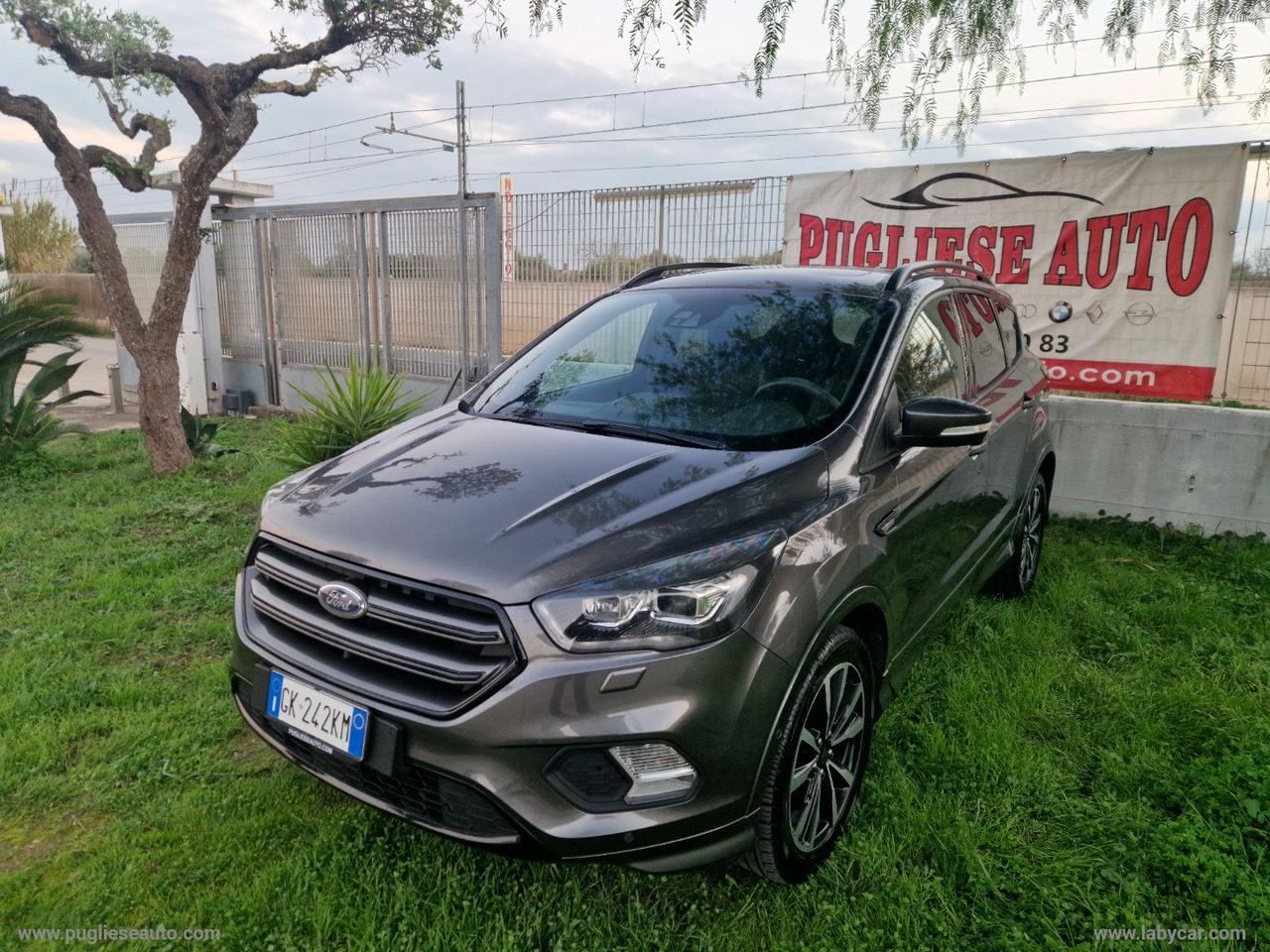 FORD Kuga 1.5 TDCI 120 CV S&S 2WD ST-Line