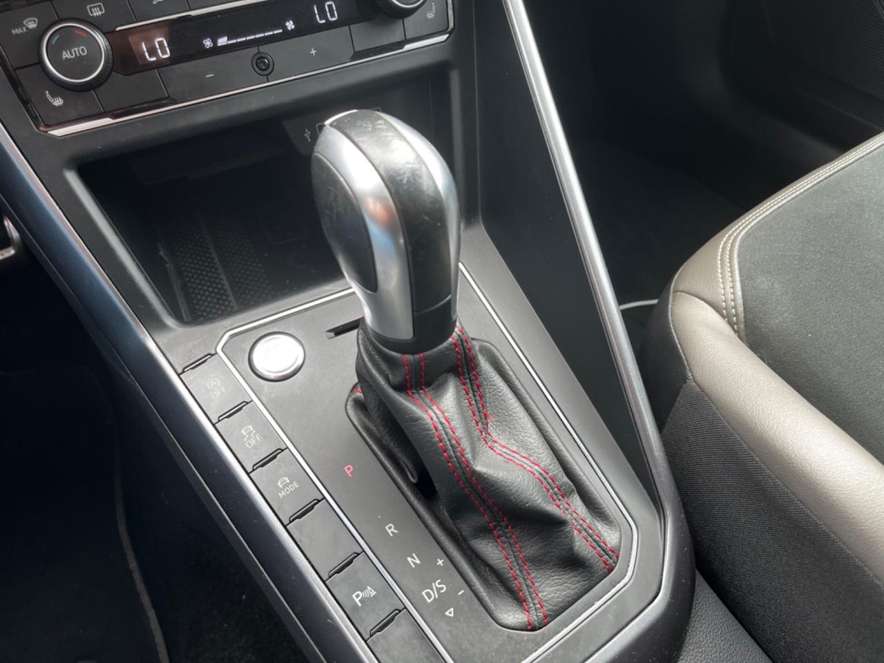 Volkswagen Polo 2.0 TSI DSG GTI BlueMotion Technology