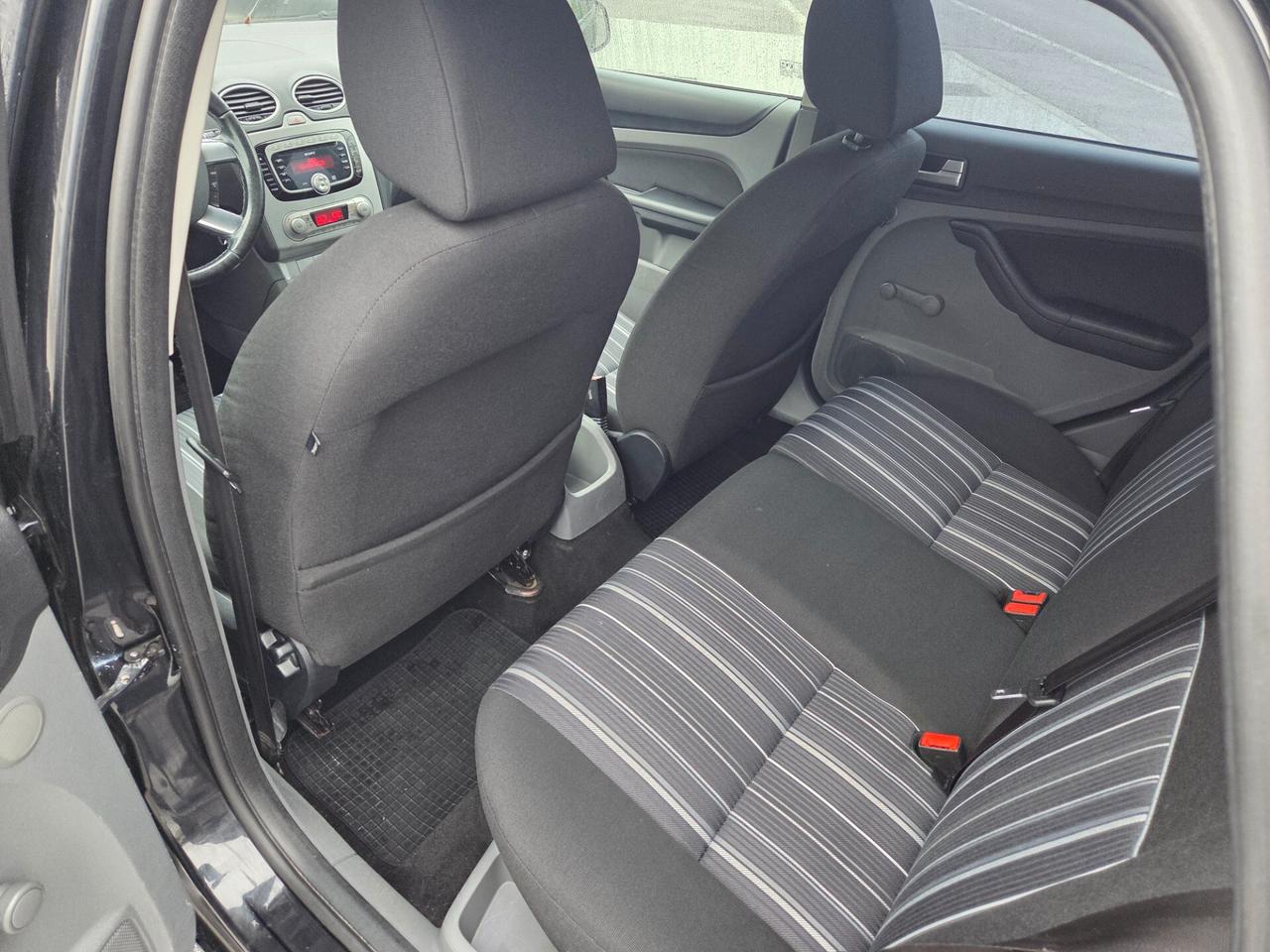 Ford Focus 1.6 (100CV) SW Titanium