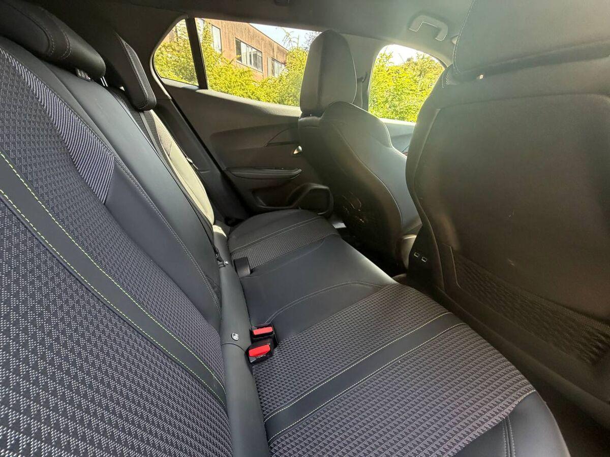 Peugeot 2008 1.5 bluehdi GT Line s&s 100cv