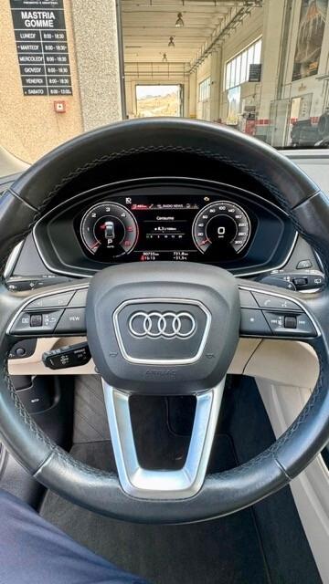 Audi Q5 40 TDI 204 CV quattro S tronic Business Advanced