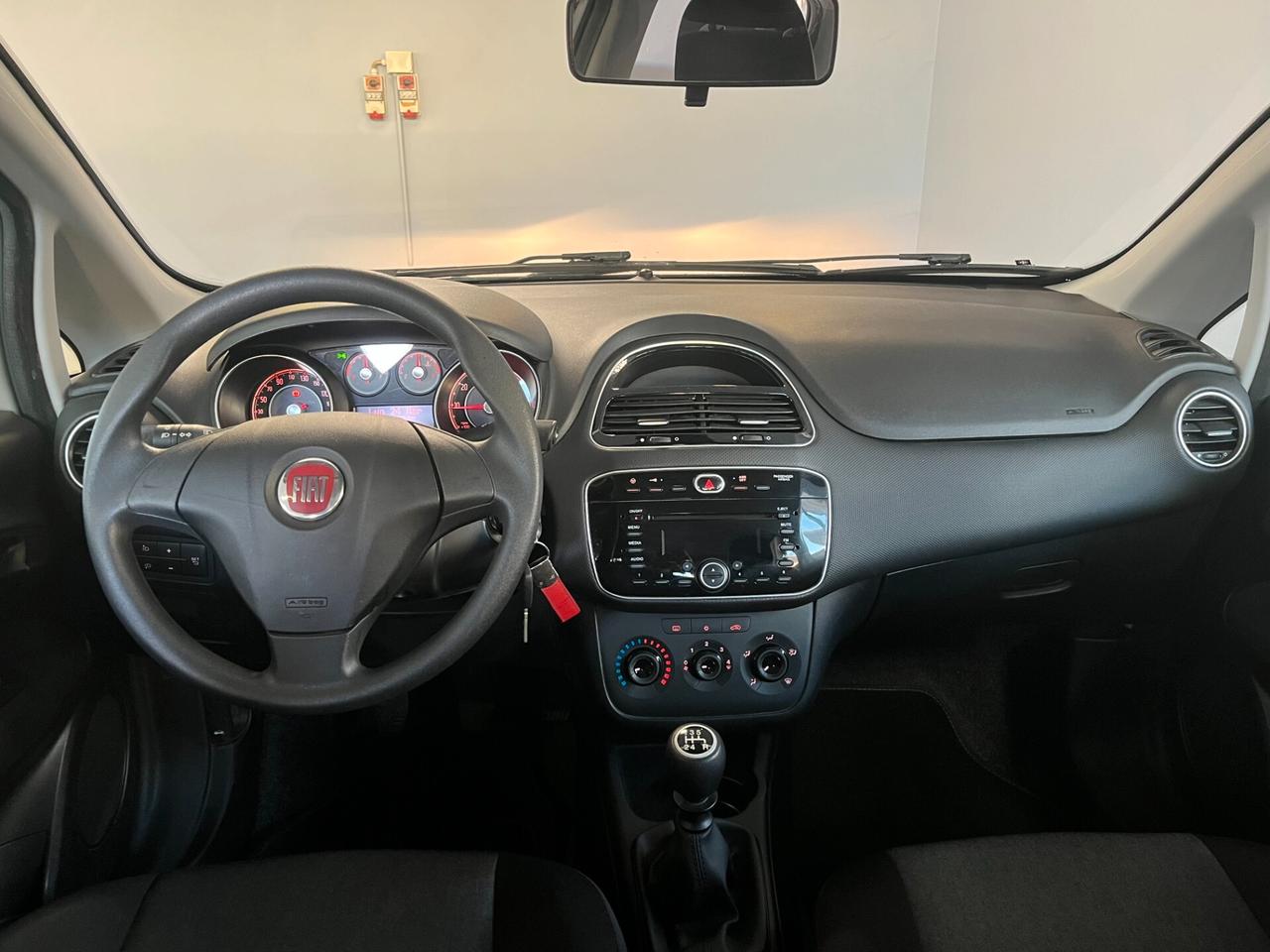 Fiat Punto 1.2cc 69cv EURO6B - OK NEOPAT. 1 PROPRIETARIA