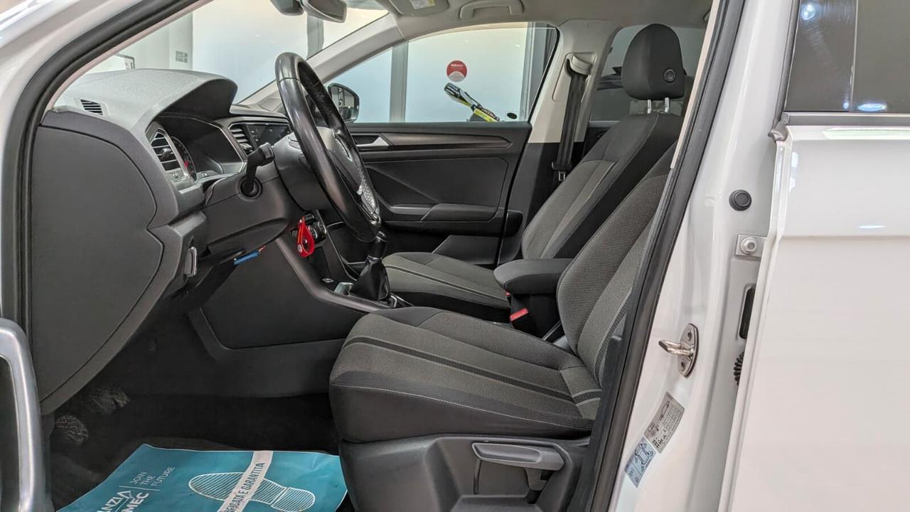 Volkswagen T-Roc 1.6 TDI SCR Business BlueMotion Technology