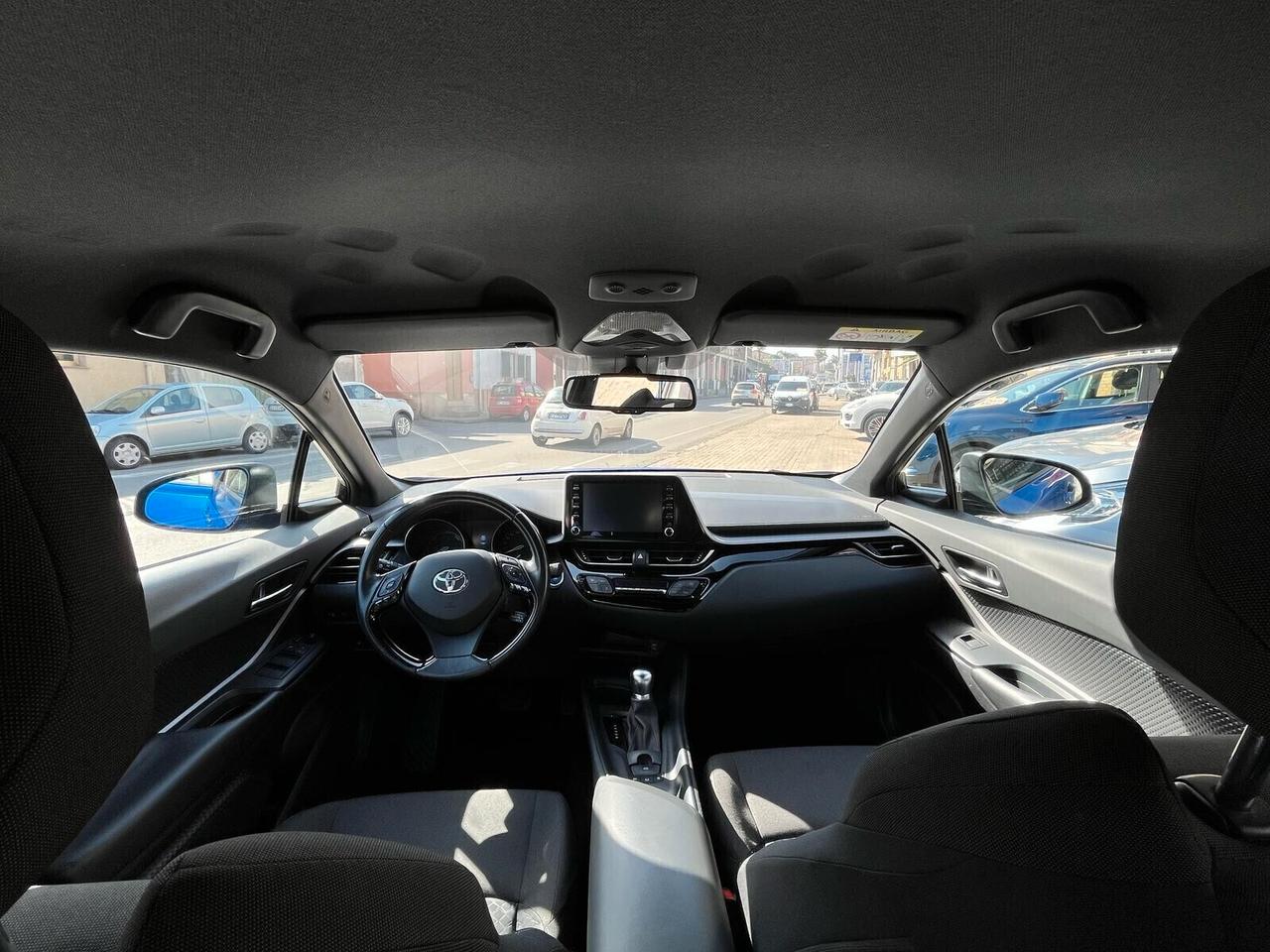 Toyota C-HR 1.8 Hybrid E-CVT Business