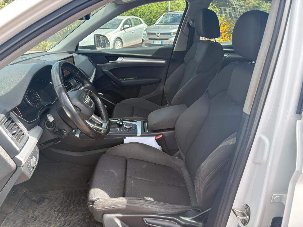 Audi Q5 2.0 TDI 150 CV Business Sport