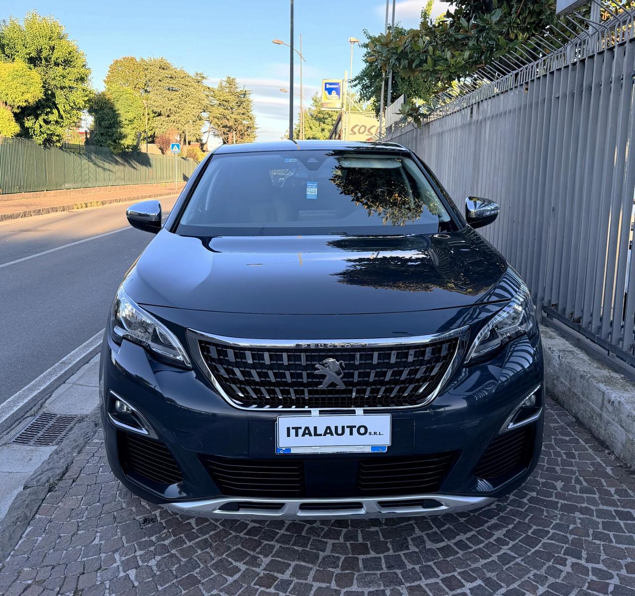 Peugeot 3008 BlueHDi 130 S&S EAT8 Business