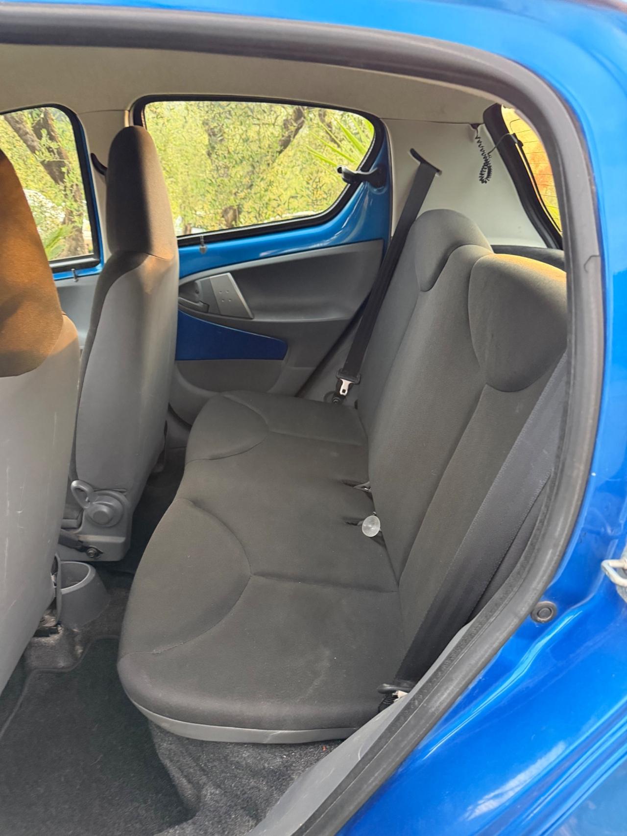 Toyota Aygo 1.0 12V VVT-i 5 porte Lounge