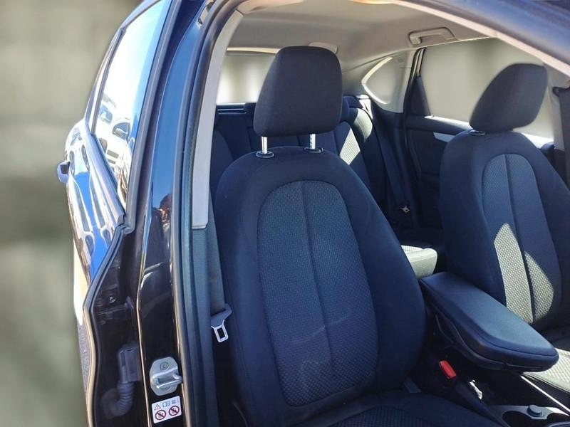 BMW 216 ACTIVE TOURER Business