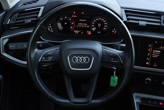 AUDI Q3 35 TDI S tronic