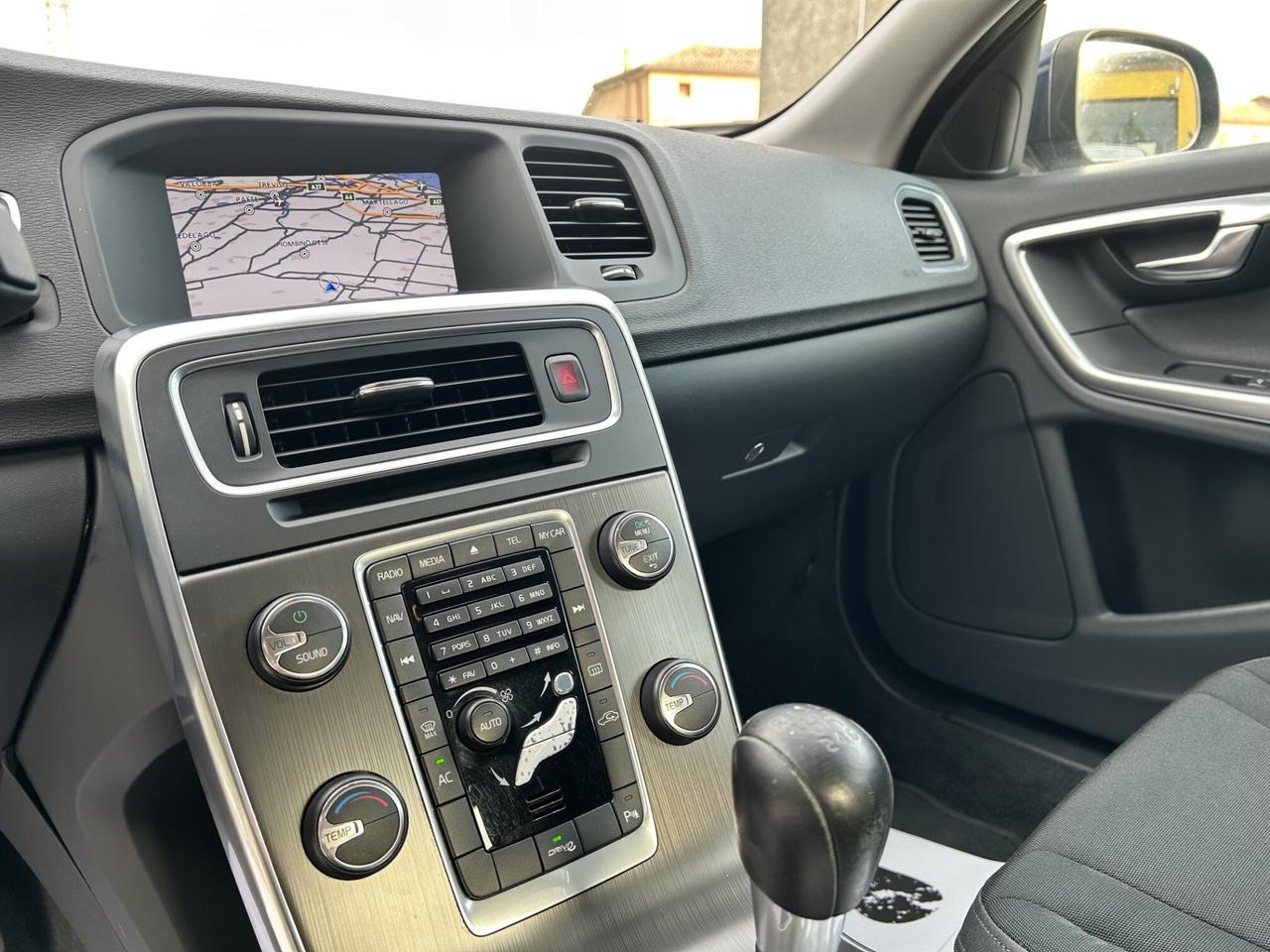 VOLVO S60 1.6 D2 115CV MOMENTUM UNICO PROPRIETARIO