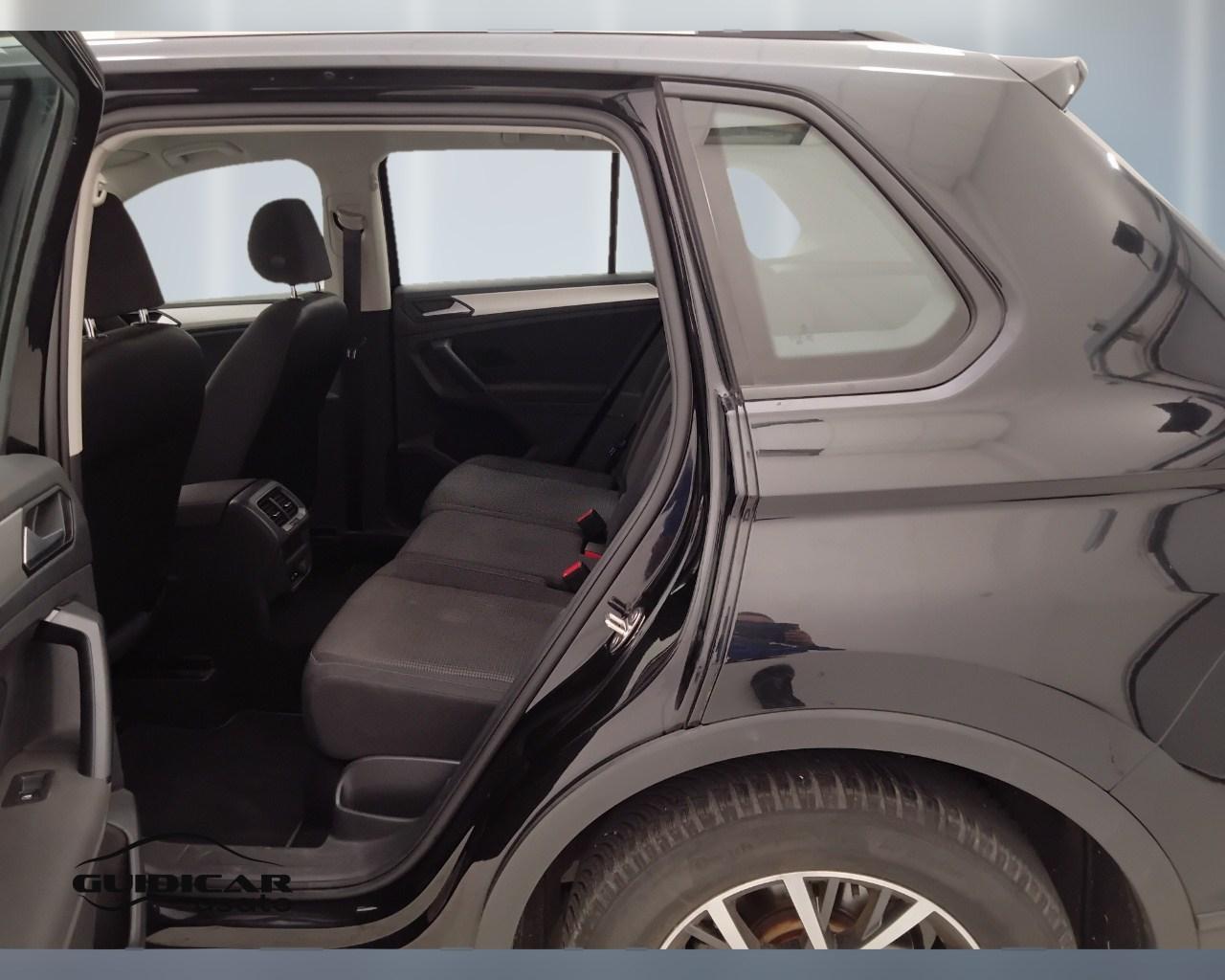 VOLKSWAGEN Tiguan II 2016 - Tiguan 1.6 tdi Business 115cv