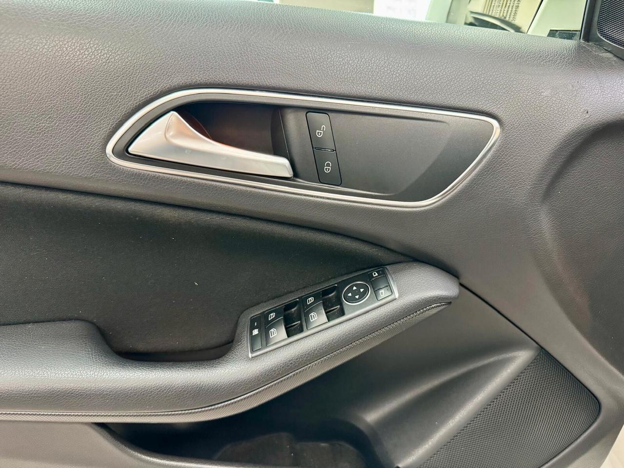 Mercedes GLA 200 d Automatic Sport 2019