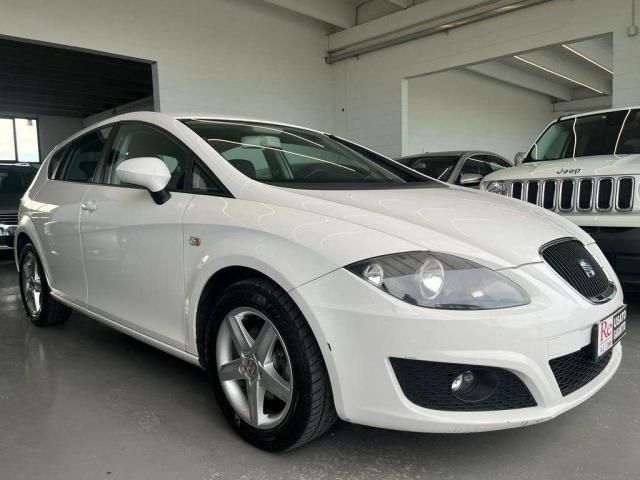 SEAT Leon 1.6 tdi cr Reference *NEOPATENTATO * EURO 5B