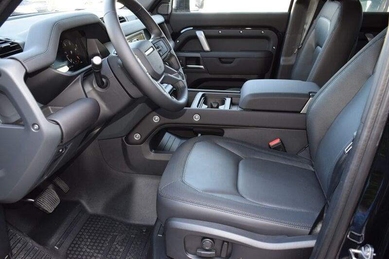 Land Rover Defender D200 AWD Auto 110 X-Dynamic SE IVA ESPOSTA