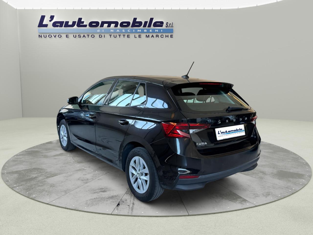 Skoda Fabia 1.0 mpi evo Ambition 80cv CAR PLAY
