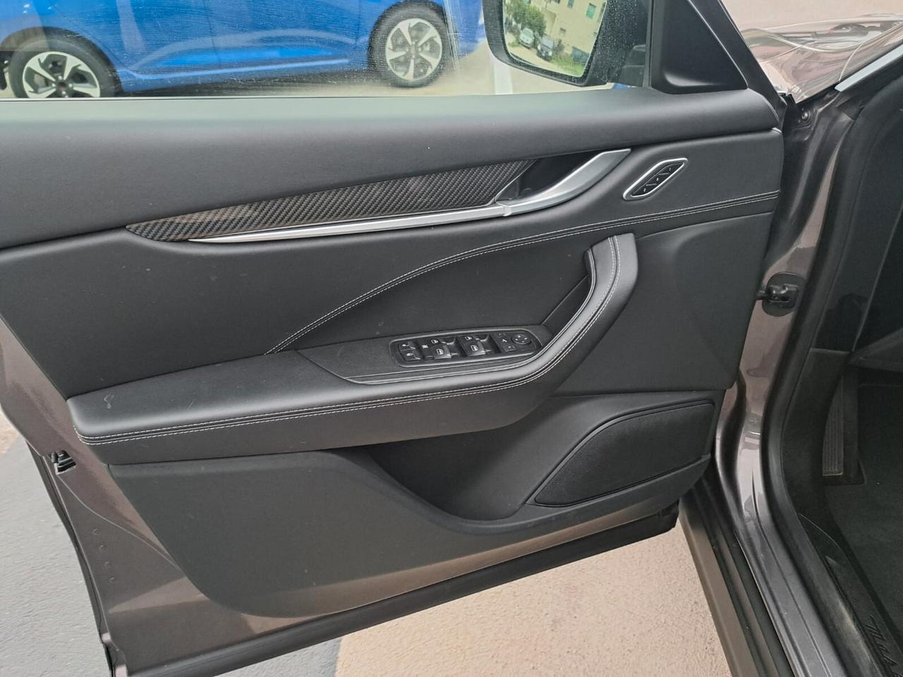 MASERATI LEVANTE 3.0 D 250 CV Q4 GRANSPORT